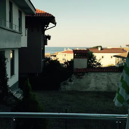 加州别墅旅馆 辛尼莫雷特